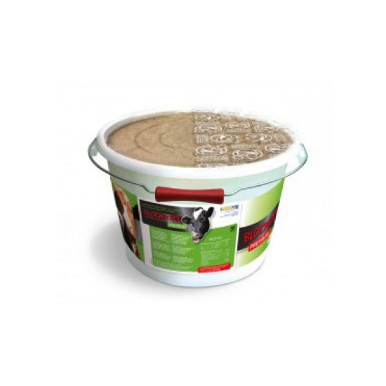 Afbeeldingen van Blockemel mineralenemmer premium/rundvee 25 kg