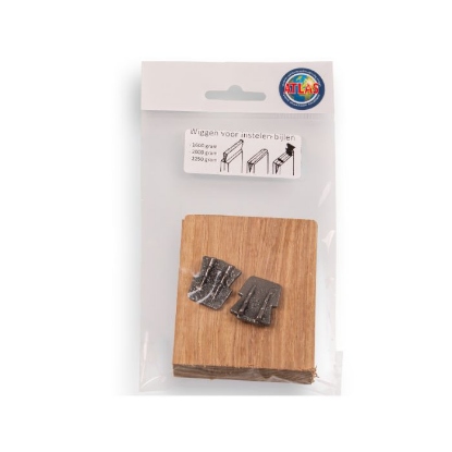 Afbeeldingen van Wig 2 x metaal 22 mm nr.4 en 1 x hout groot